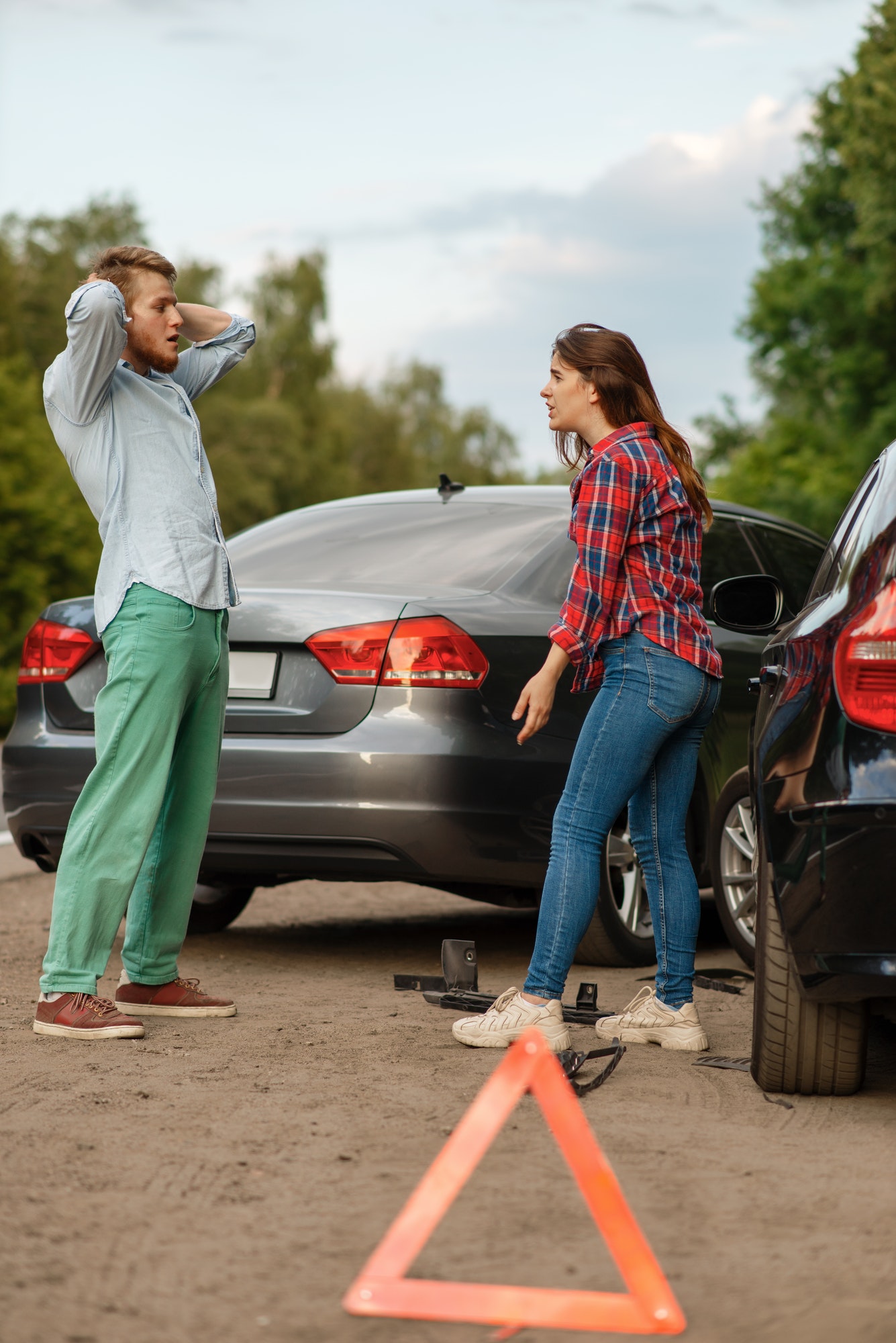 car-accident-on-road-man-and-woman-are-sorted-out.jpg car-accident-on-road-man-and-woman-are-sorted-out.jpg
